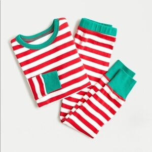 J.Crew Crewcuts Kids' striped pajama set 8
Candy cane stripe